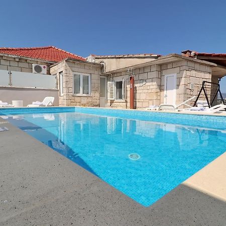 Villa Ivana Zrnovo Bagian luar foto