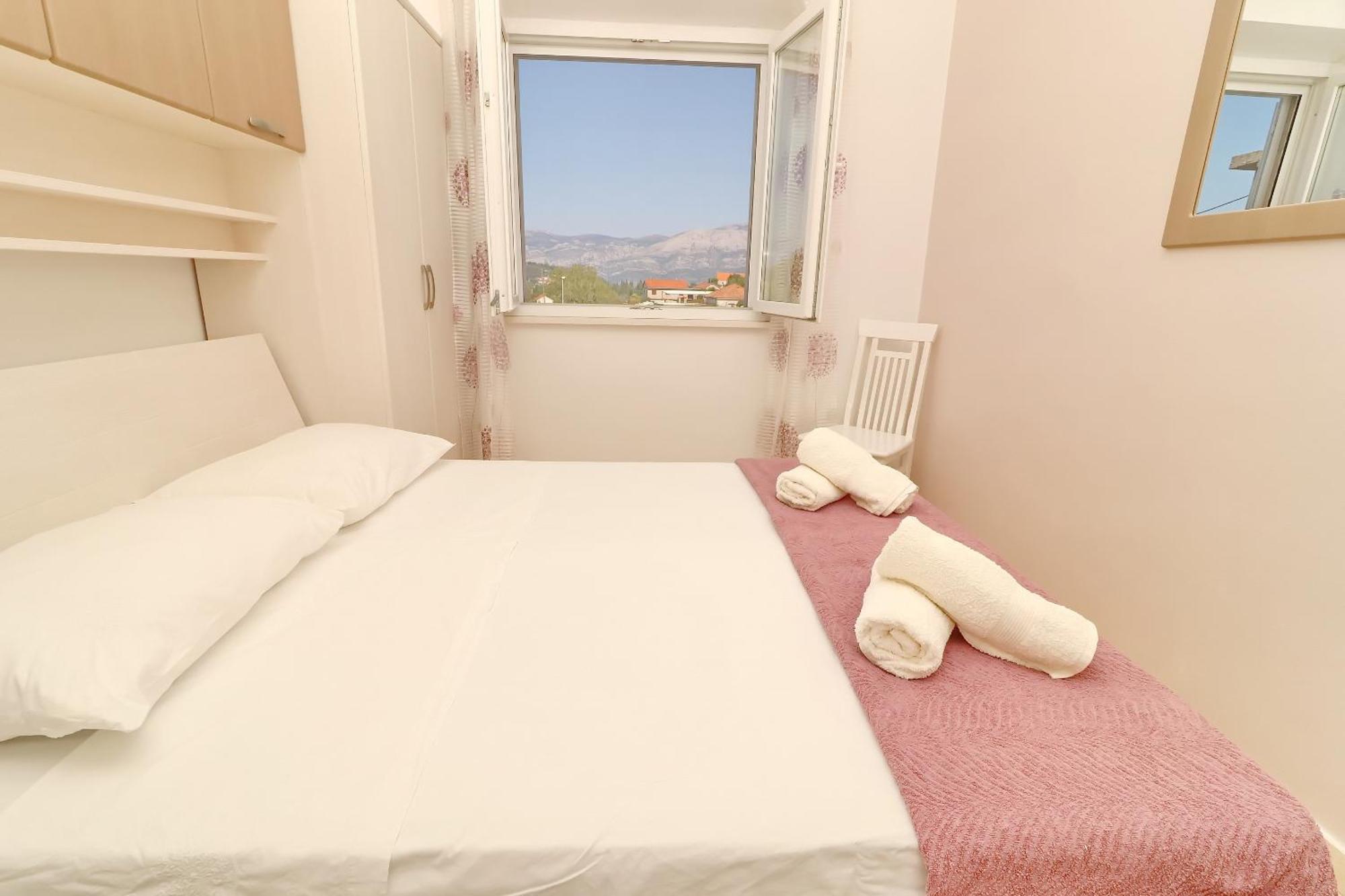 Villa Ivana Zrnovo Bagian luar foto