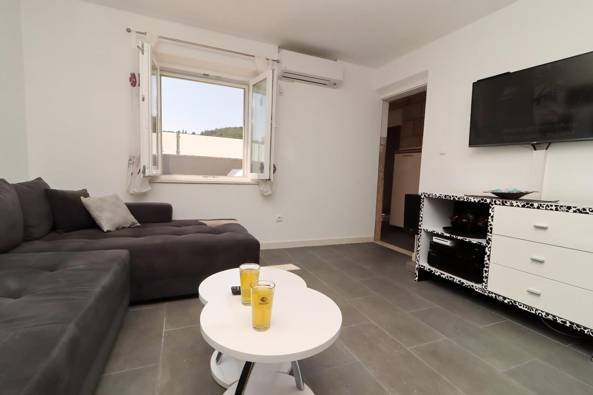 Villa Ivana Zrnovo Bagian luar foto